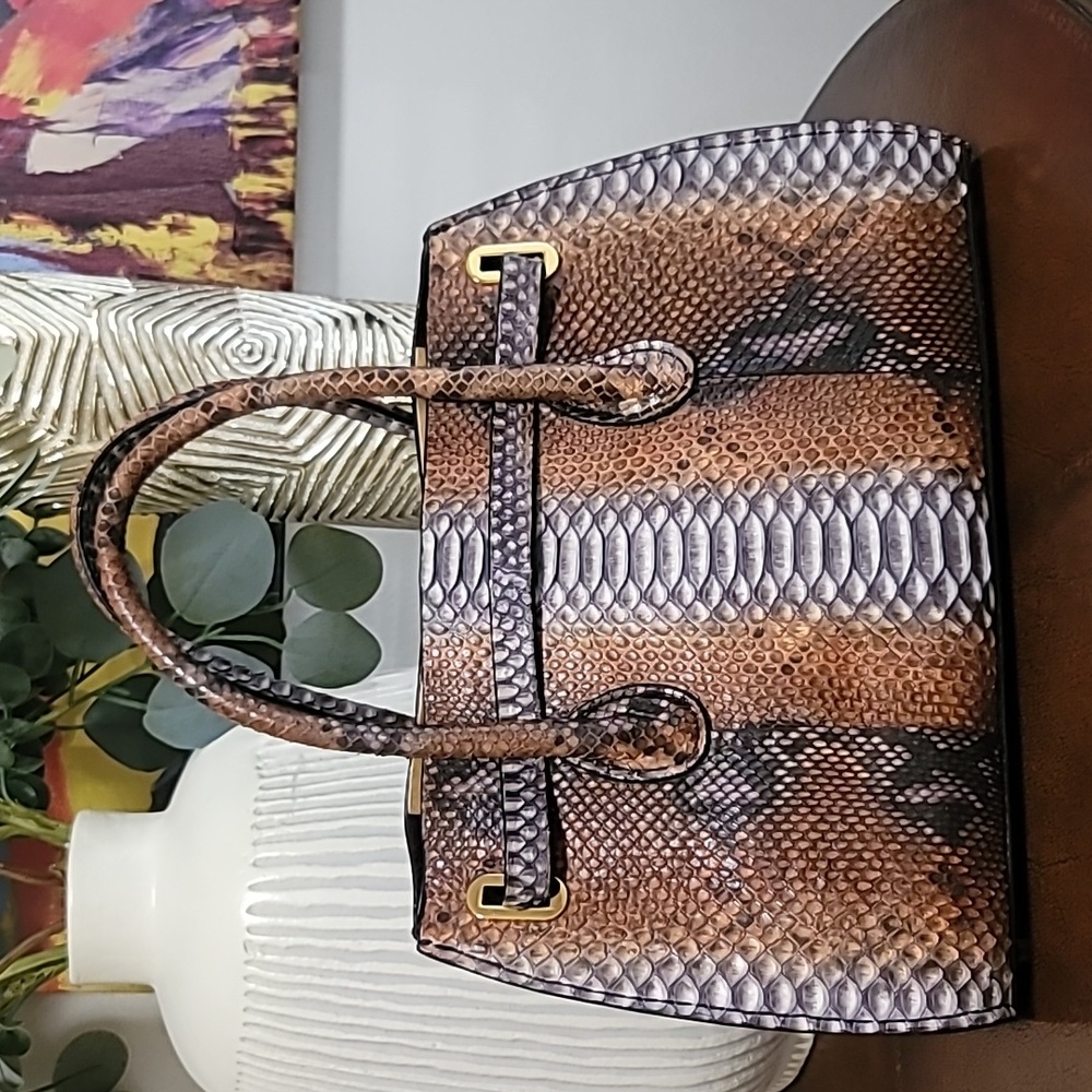 ♥️♥️♥️♥️♥️♥️💯 D'carlo GENUINE PHYTON STUNNING BAG BY D'Carlo 💯 HANDMADE !!! - Picture 4 of 12